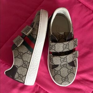 Gucci Beige Monogram Kids Sneakers with Red & Green Stripe